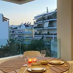 Апартаменты Bright Luxury Center, Free Private Parking *
